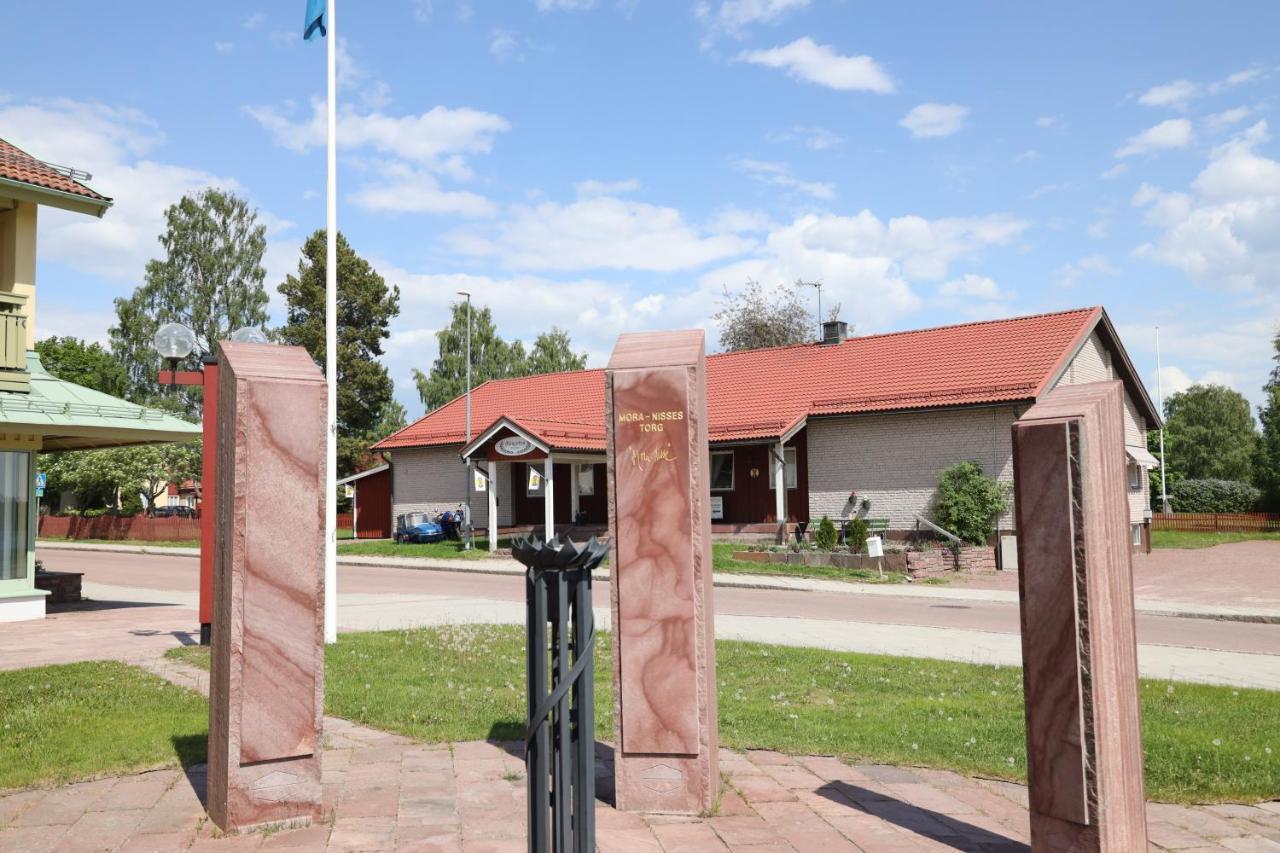 Vasaloppsmalet - Hostel Mora - Malkullans Vandrarhem Экстерьер фото